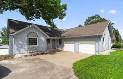 21222 County Road 295, Hermitage, MO 65668