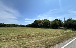 91 Farm Road, Willard, MO 65781