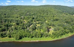 Coyote Ln, Equinunk, PA 18417
