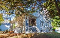 14 School Street, Dexter, ME 04930