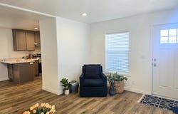 5286 Maple St, Florence, OR 97439