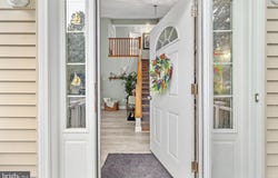 14 WILLOW Way, OCEAN PINES, MD 21811