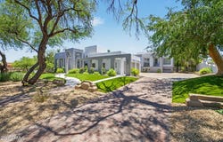 4647 E SANNA Street, Phoenix, AZ 85028