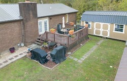 2731 E 40, Paintsville, KY 41240