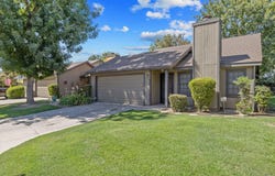 2356 E Tulare Avenue, Visalia, CA 93292