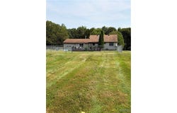 682 W River Road, Oswego, NY 13126