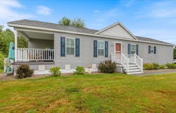 214 Mackerel Avenue, Portsmouth, NH 03801