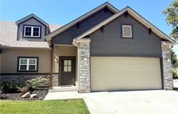 3002 Sheffield Lane, St Joseph, MO 64506