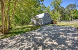 51 Cedar Circle, West Point, GA 31833