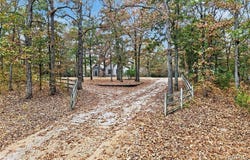22025 Burlington Road, Crocker, MO 65452