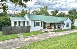 1003 County Road 2, Chesapeake, OH 45619