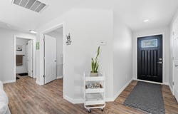 9712 Mustang Dr., Pasco, WA 99301