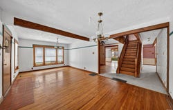1312 E Jackson Boulevard, Elkhart, IN 46516-4417