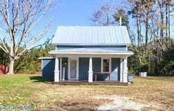 1055 Ridgefield Road, Mathews, VA 23109
