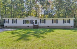 3050 Chase Ct, Salem, VA 24153