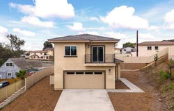 3856 American Ave, La Mesa, CA 91941