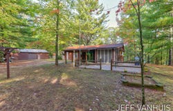 8854 W Hillcrest Boulevard, Baldwin, MI 49304