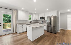 38 E Jefferson Avenue, Warsaw, VA 22572