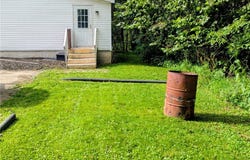 302 Polo Dr, Shelocta, PA 15774