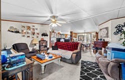 7553 East Tank Pond Road, Nabb, IN 47147