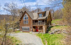 16 Rock Split Way, Wilmington, VT 05363