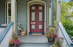46 Monroe Place, Bloomfield, NJ 07003