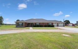 57455 E 230 Road, Afton, OK 74331