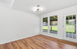 213 Rayburn Pl, Hattiesburg, MS 39402