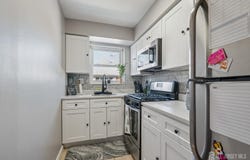43 Gramercy Gardens, Middlesex, NJ 08846