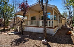 2221 Wrangler Way, Overgaard, AZ 85933