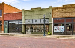 137 E Clark St, Bartlett, TX 76511