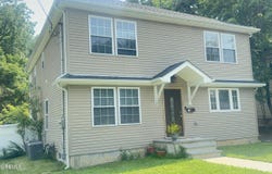 15 William Street, Tinton Falls, NJ 07724