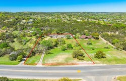 2054 Medina Hwy, Kerrville, TX 78028