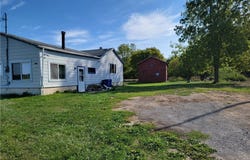 2351 Checkered Tavern Road, Appleton, NY 14008