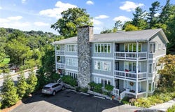 125 Pinnacle Avenue, Blowing Rock, NC 28605