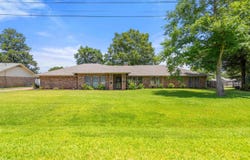 507 Ridgeway, Chandler, TX 75758