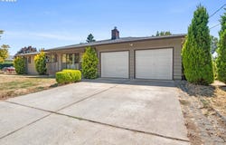 940 JOHNSON St, Woodburn, OR 97071