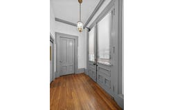 39 Washington St, Peabody, MA 01960