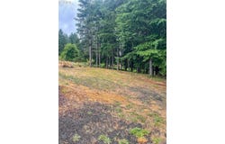 863 C St, Elkton, OR 97436