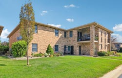 982 Elm Drive, Crown Point, IN 46307