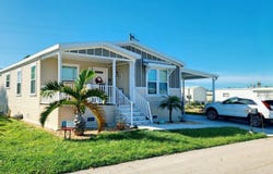 35 7th St W, Nokomis, FL 34275