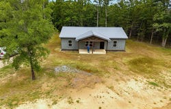916 E Copperhead Road, Sawyer, OK 74756