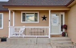 2751 CATTLE DR, Cheyenne, WY 82009