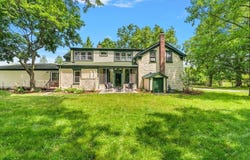 1575 Earhart Road, Ann Arbor, MI 48105