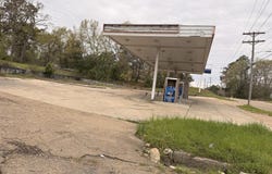 375 E Mcdowell Road, Jackson, MS 39204