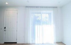 681 S Lyon St, Santa Ana, CA 92705