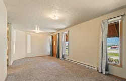 390 Holmes Avenue, Butte, MT 59701