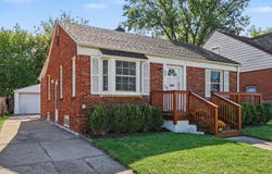 800 Spencer Street, Ferndale, MI 48220
