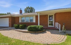 315 S Park Drive, Ada, OH 45810
