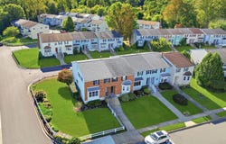 168 E E. GREEN VALLEY CIRCLE CIR, NEWARK, DE 19711